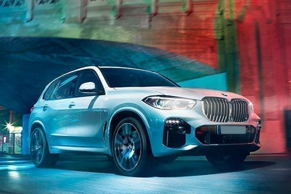 Auto Esporte - BMW transforma carro de corrida em obra de arte